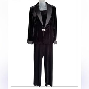 Alexander Evenings 3 piece black velvet women’s large outfit evening Occassion